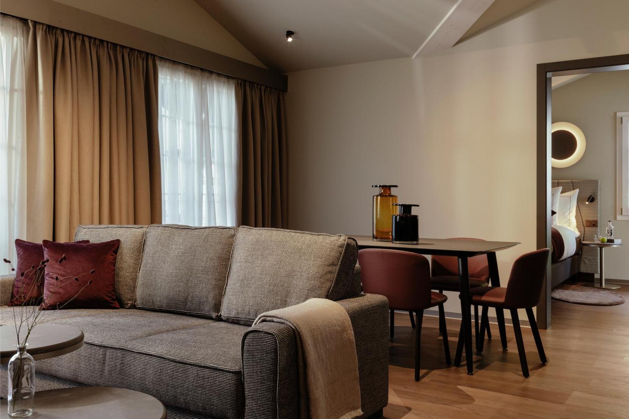 Hotel Schlosshouse Wellbeing Rooms&suites Zermatt