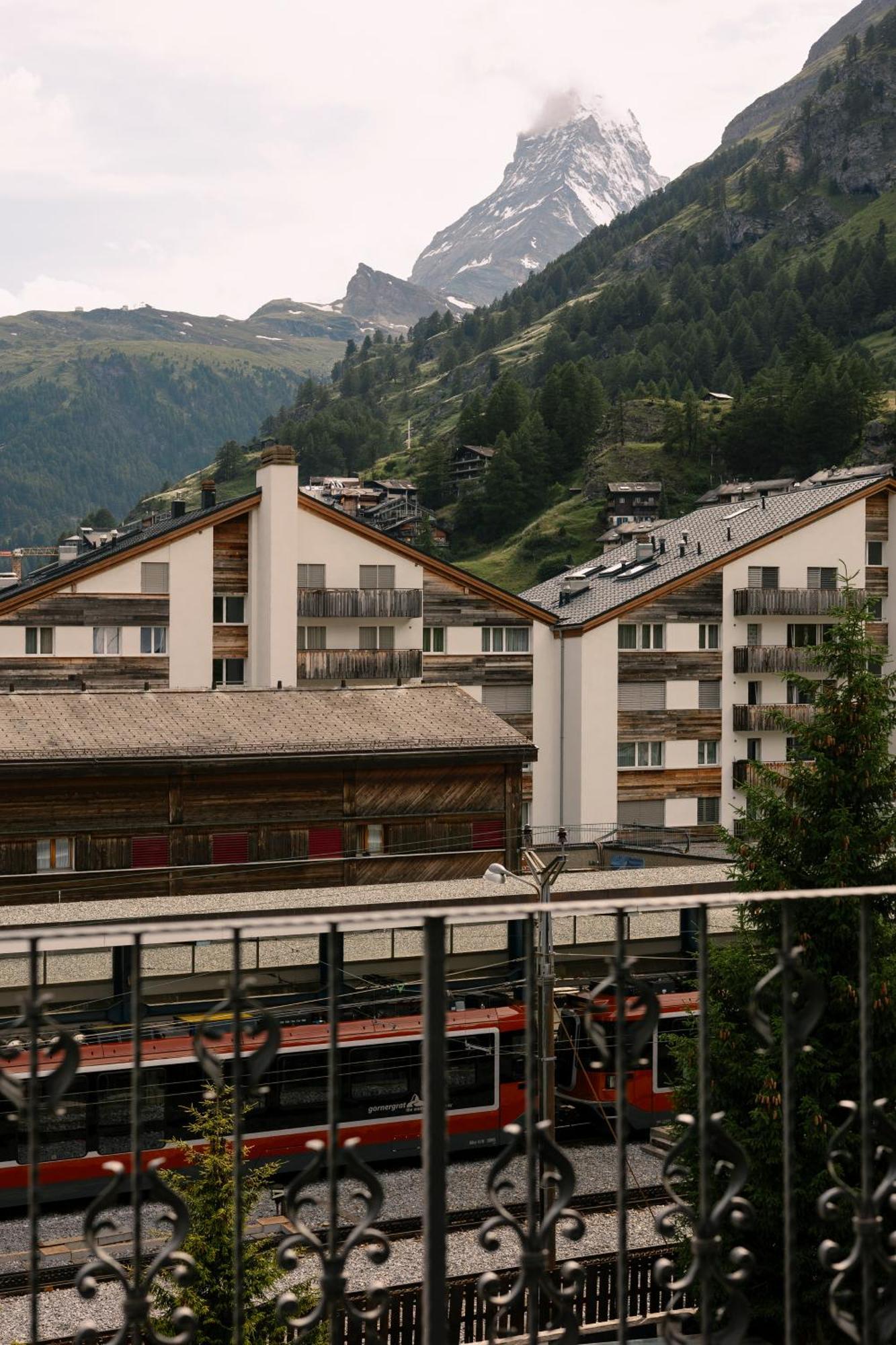 Schlosshouse Wellbeing Rooms&suites Hotel 4*